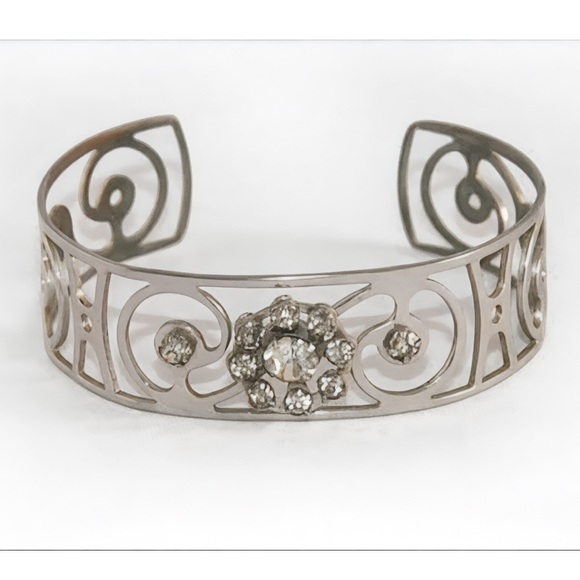 Estate Jewelry - Vintage Rhinestone Filigree Cuff Bracelet Silver Tone Open Bangle